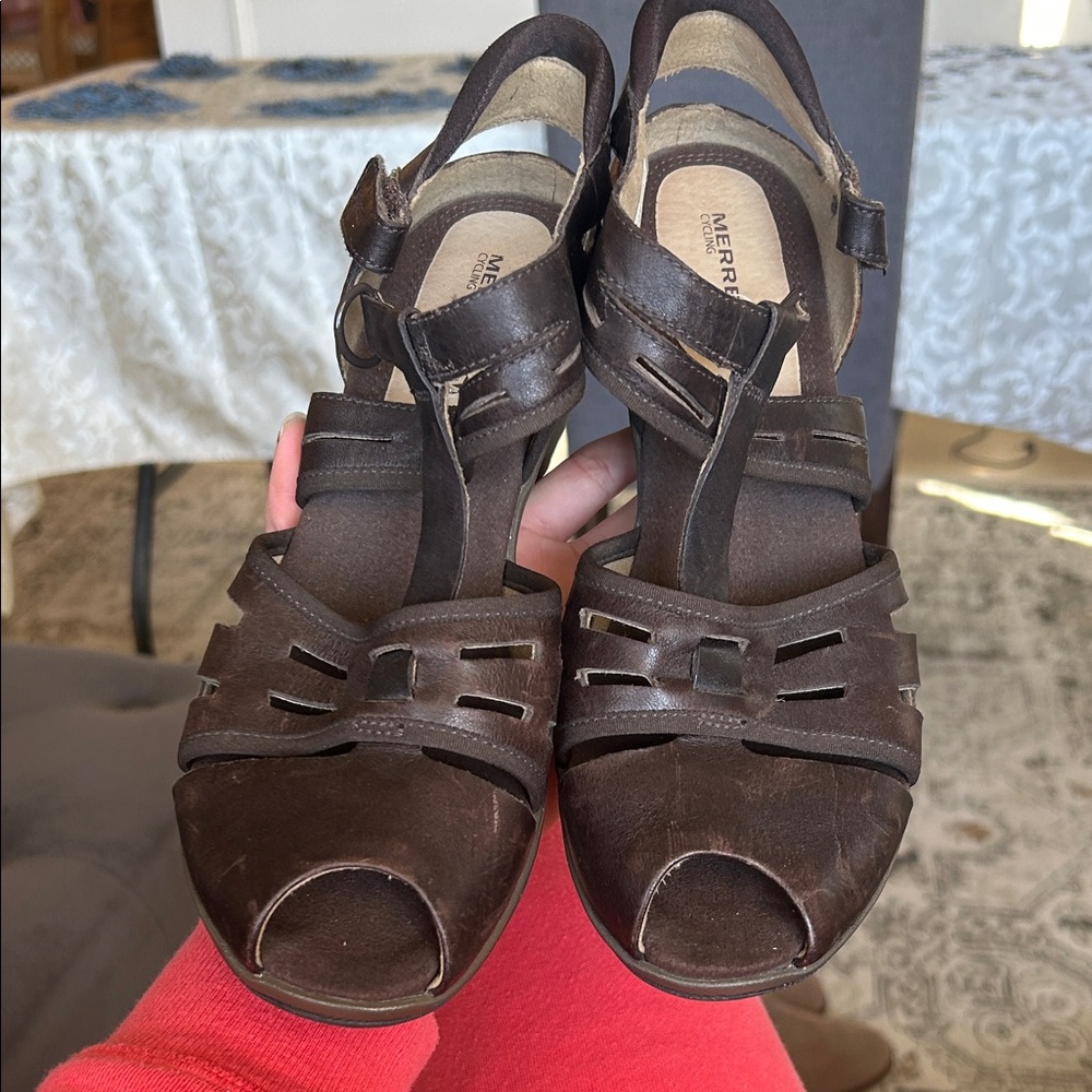 Merrell Women's Dark Brown Strappy Sandal Heels Comfy Practical